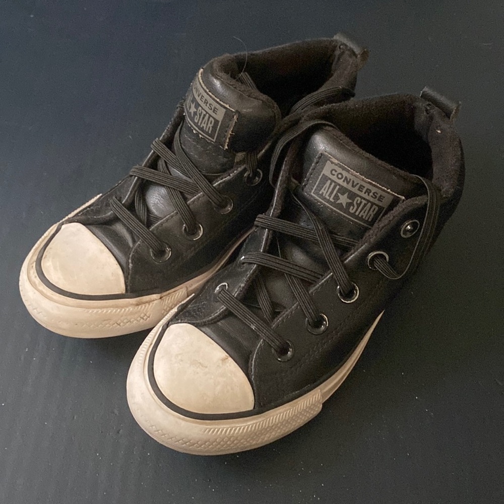 Boys high top Converse sneakers. Child size 1